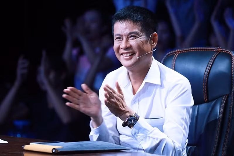 Vợ chồng Lê Hoàng tiền ai nấy giữ và không hỏi tiền nhau. Cả hai vì tin tưởng nhau nên không có thói quen kiểm tra điện thoại, thư từ của nhau. Ảnh: Dân Việt.