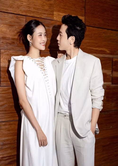 Trước khi có con chung, Trương Mỹ Nhân và Phí Ngọc Hưng từng chia tay do có một số mâu thuẫn, bất đồng trong cuộc sống. Tuy nhiên, sau đó, cả hai nhìn nhận để thay đổi và chấp nhận nhau.