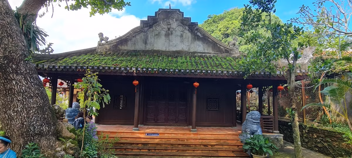 Việc điều chỉnh tăng giá vé như đề nghị của dự thảo là hợp lý nhằm đảm bảo nguồn kinh phí cho công tác duy tu, tôn tạo, sửa chữa các hạng mục cấp thiết tại Khu di tích.