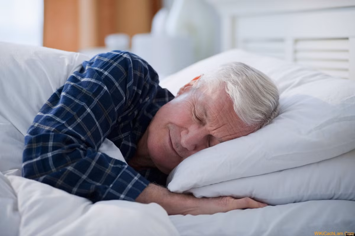 Nếu kiên trì áp dụng thì các triệu chứng đau nhức, khó chịu của bệnh gout sẽ thuyên giảm rất nhiều đặc biệt là cảm giác đau khi về đêm. Người bệnh sẽ có giấc ngủ dài hơn, ngủ sâu hơn, minh mẫn hơn. Ảnh: Trà dây thiên nhiên Minh Khoa. 