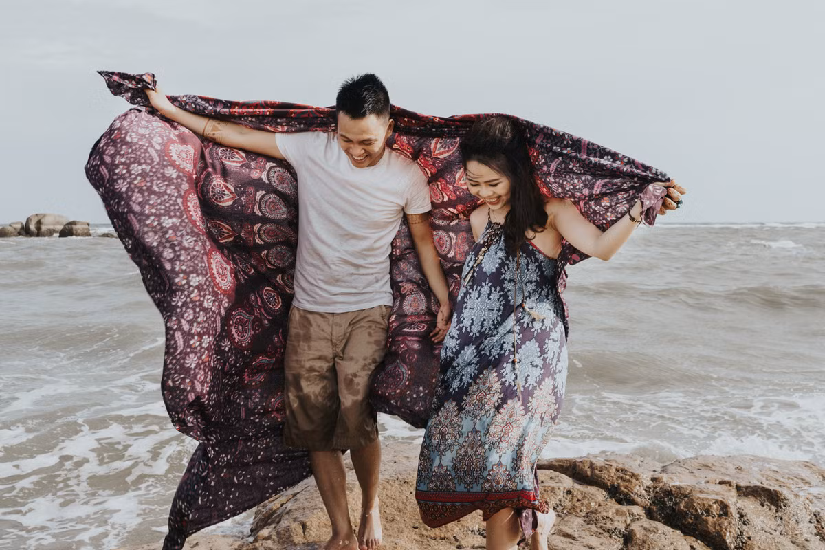 Ngày 12/6 này cũng là kỷ niệm tròn 5 năm yêu nhau của Công – Hường. Đôi bạn cũng đã lựa chọn được ngày đẹp trong tháng 7 tới để chính thức về chung một nhà.