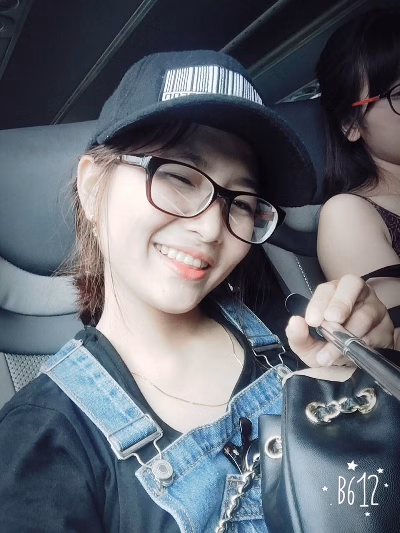 Tuy nhiên với niềm đam mê kinh doanh và lĩnh vực mỹ phẩm, Trần Thơ đã quyết định chọn kinh doanh làm hướng đi mới trong cuộc đời thay vì làm đúng công việc theo chuyên môn như bao bạn bè đồng trang lứa.