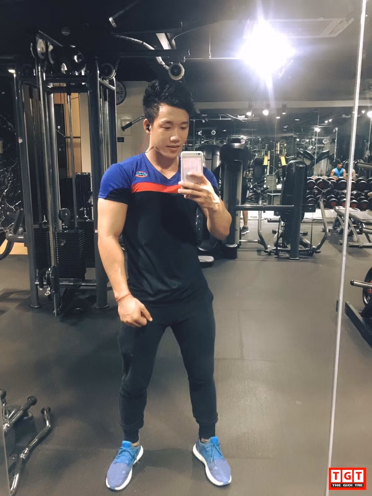Nguyễn Thanh Tuấn biệt danh Tuấn PT (1995) sinh ra lớn lên ở Thành phố Hồ Chí Minh, là một anh chàng có vẻ ngoài cực kỳ nam tính, gương mặt sắc cạnh, cùng một thân hình bụng 6 múi khiến cho bao cô gái mê mệt, các chàng trai ganh tị.