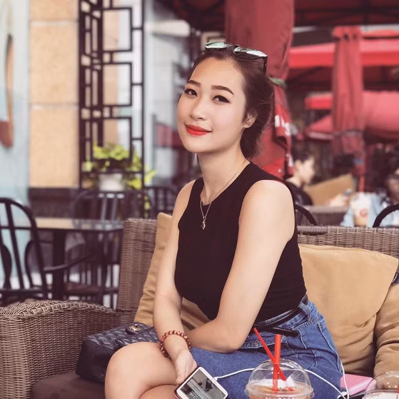 Khi được hỏi rằng đảm nhận những vai diễn đó, Thương có ngại khi hình ảnh bản thân bị xấu đi hay không, Thương Cin khẳng định, cô không hề quan tâm đến điều đó mà quan trọng là bản thân đã đưa đến sản phẩm như thế nào để phục vụ khán giả.