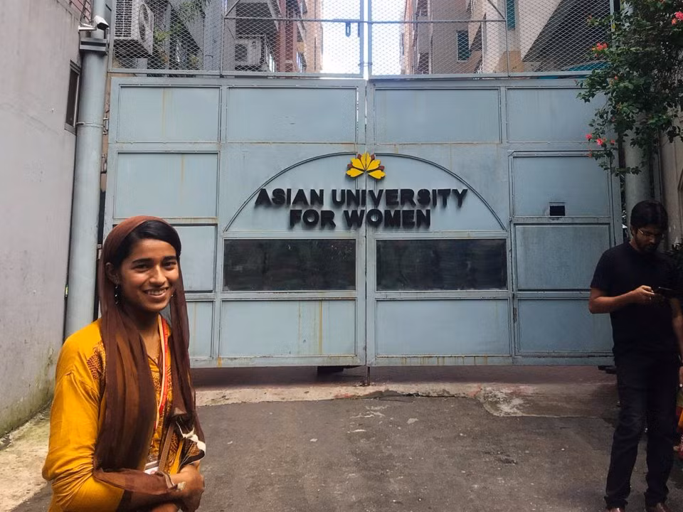 Hiện tại, Formin cùng 24 cô gái Rohingya khác trong các khu trại tị nạn ở Bangladesh đã được nhận vào trường Đại học Phụ nữ Châu Á. Đó chính là ước mơ lớn nhất trong cuộc đời cô gái trẻ này. 