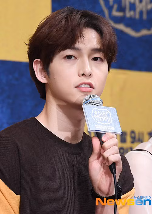 Sau khi rộ tin đồn ly hôn, Song Joong Ki rất hiếm khi lộ diện trước công chúng và tuyệt nhiên không trả lời đời tư. Ảnh: Newsen