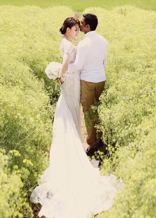 Vợ chồng Nguyệt Ánh quen và yêu nhau hơn một năm mới quyết định xây dựng tổ ấm.