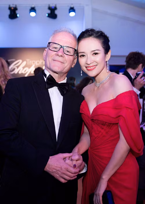 Là ngôi sao hàng đầu xứ Trung, Chương Tử Di luôn được săn đón tại liên hoan phim Cannes.