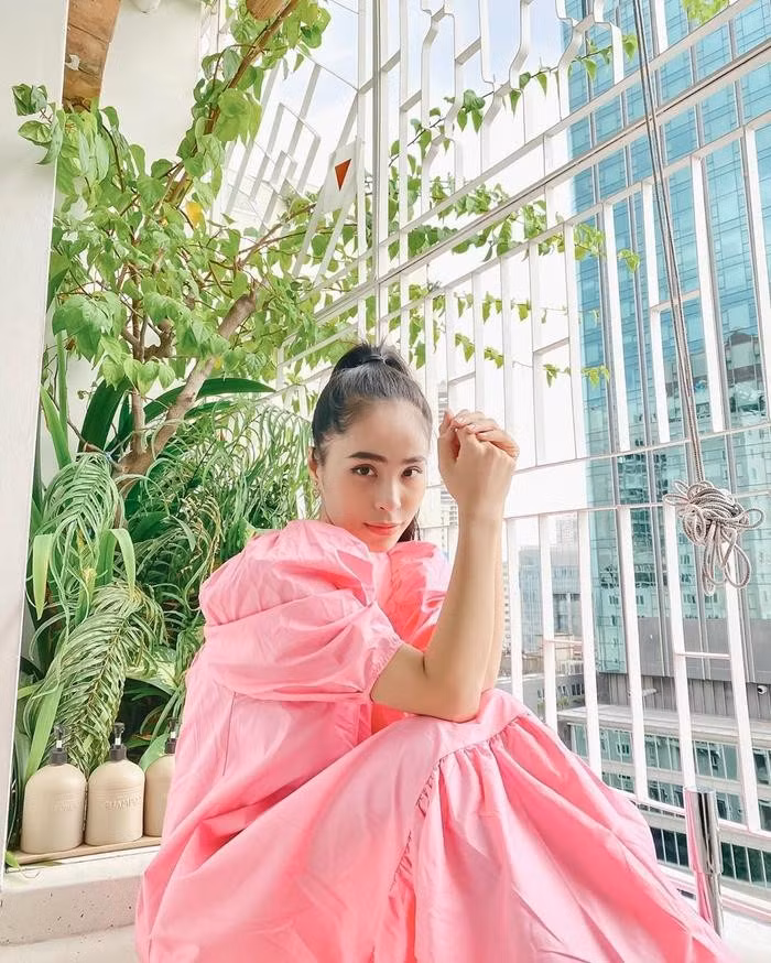 Trong mùa dịch Covid, ca nương Kiều Anh từng khoe doanh thu đạt gần 1 tỷ đồng một tuần khiến ai nấy đều ngưỡng mộ. Ảnh; Saostar
