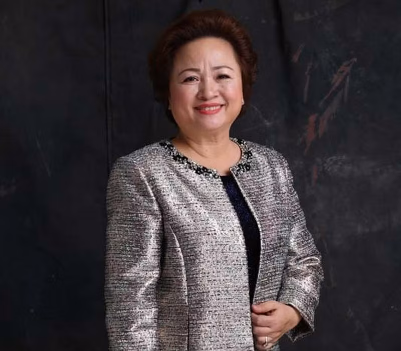 5 bóng hồng “quyền lực” nức tiếng trong ngành ngân hàng Việt - Hình 2 5 bong hong “quyen luc” nuc tieng trong nganh ngan hang Viet-Hinh-2