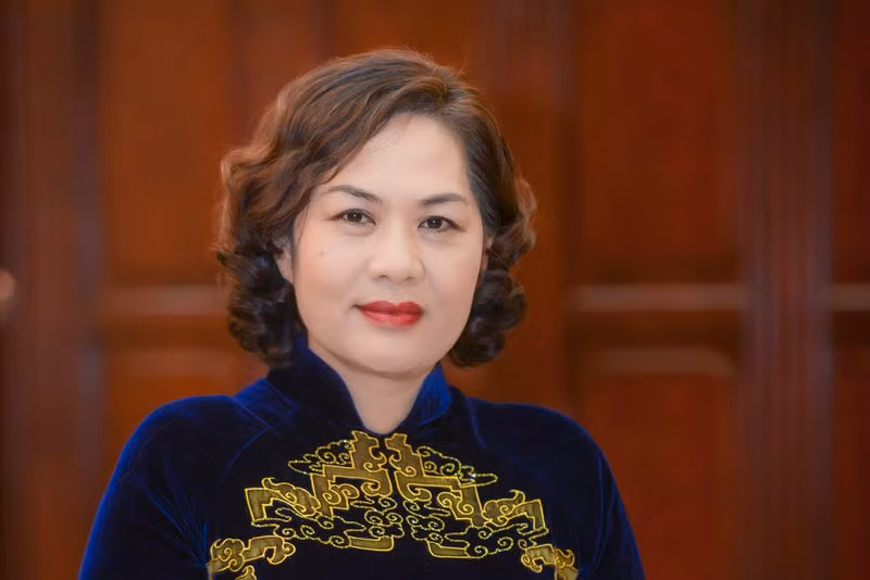 5 bóng hồng “quyền lực” nức tiếng trong ngành ngân hàng Việt 5 bong hong “quyen luc” nuc tieng trong nganh ngan hang Viet