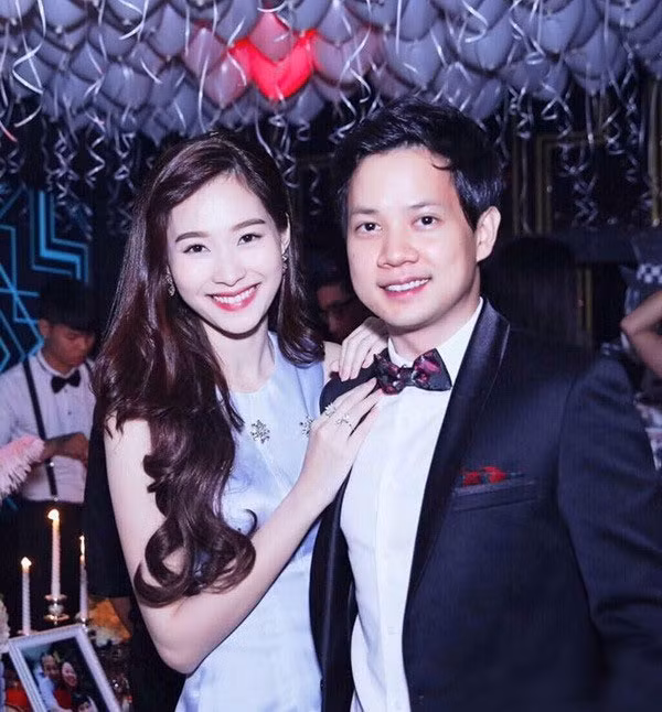 Thời gian gần đây, doanh nhân Dương Thanh Thủy rút dần về hậu trường để "nhường sân" cho con trai là doanh nhân Nguyễn Trung Tín. Ảnh: Internet