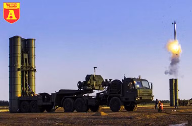 S-400 cũng nằm trong danh mục của quản lý và xuất khẩu của Tập đoàn Rostec.