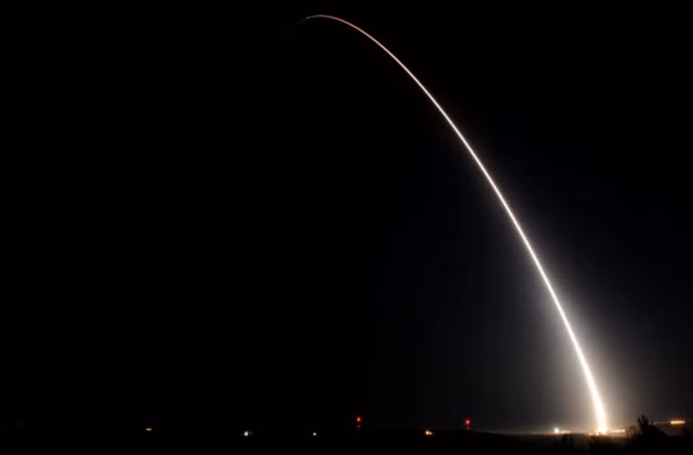 LGM-30G Minuteman-III là hệ thống tên lửa đạn đạo duy nhất của Mỹ dùng vào mục đích phòng vệ. Đây được coi là hệ thống tên lửa có khả năng đánh chặn cực mạnh. (Ảnh: Quân đội Mỹ)