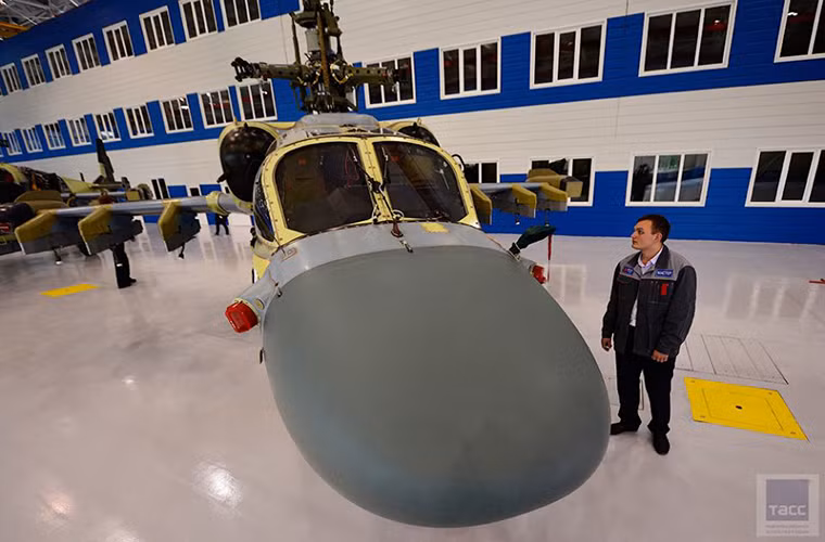 Bên cạnh Ka-52, Progress Aresenyev cũng sản xuất một số dòng trực thăng khác cho thị trường nội địa ở Nga như mẫu trực thăng vận tải đa năng Ka-62, hay hổ trợ bảo dưỡng và sửa chữa nhiều dòng trực thăng khác nhau dành cho thị trường nội địa và nước ngoài. Nguồn ảnh: Made in Russia.