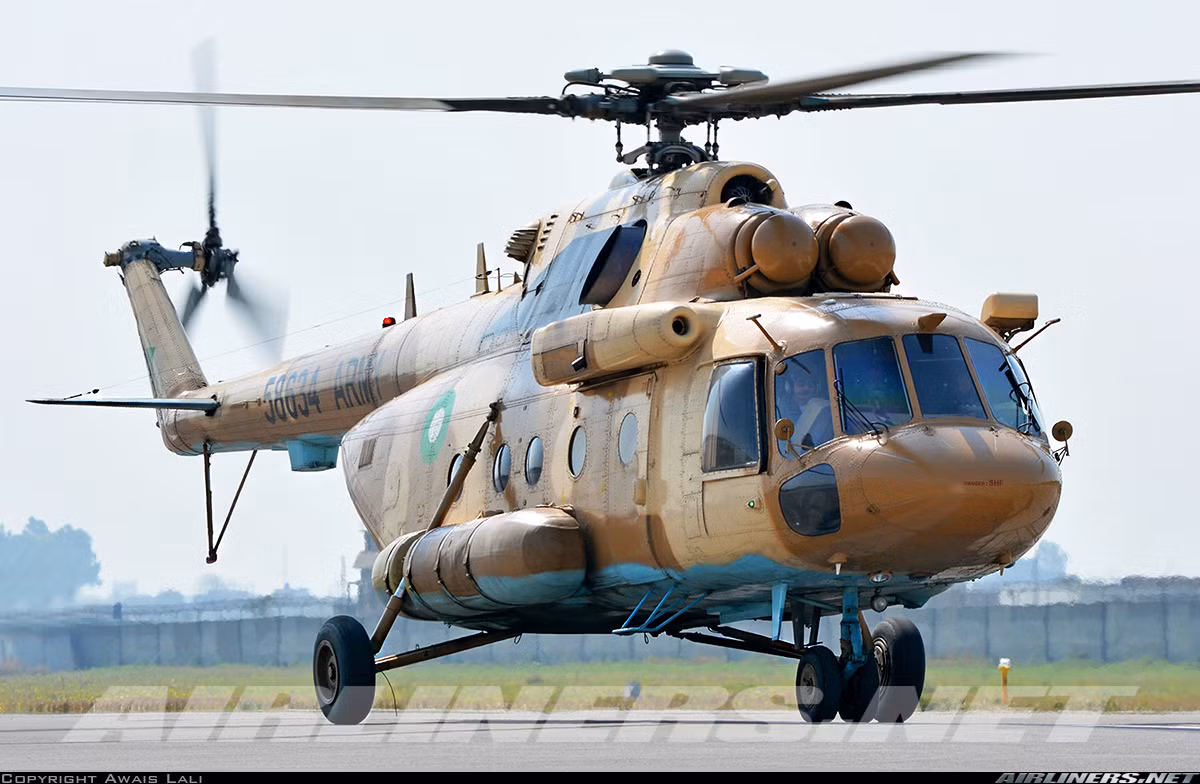 Trả lời Sputnik bên thềm triển lãm Army 2019, đại diện Bộ Quốc phòng Philippines - ông Raymundo DV Elefante cho hay, nước này đồng ý thỏa thuận mua trực thăng Mi-171 từ Nga trong năm nay và coi thỏa thuận này là một "ưu tiên". Nguồn ảnh: Airliners.net