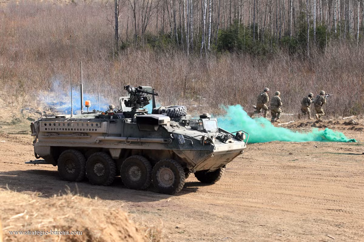 Stryker đạt tốc độ tối đa 100km/h với động cơ diesel 350hp, tầm hoạt động 500km. Nguồn ảnh: Wikipedia