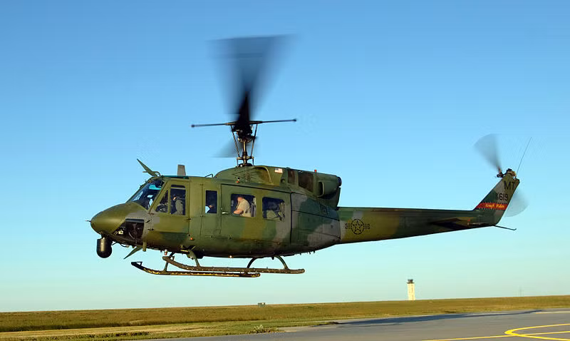Và chỉ trong vòng 1 hoặc 2 tháng sau, UH-1N được Mỹ đem tới Việt Nam và trang bị cho Phi đội tác chiến đặc biệt 20 - Không quân Mỹ thay thế cho trực thăng UH-1F và UH-1P. Nguồn ảnh: Wikipedia