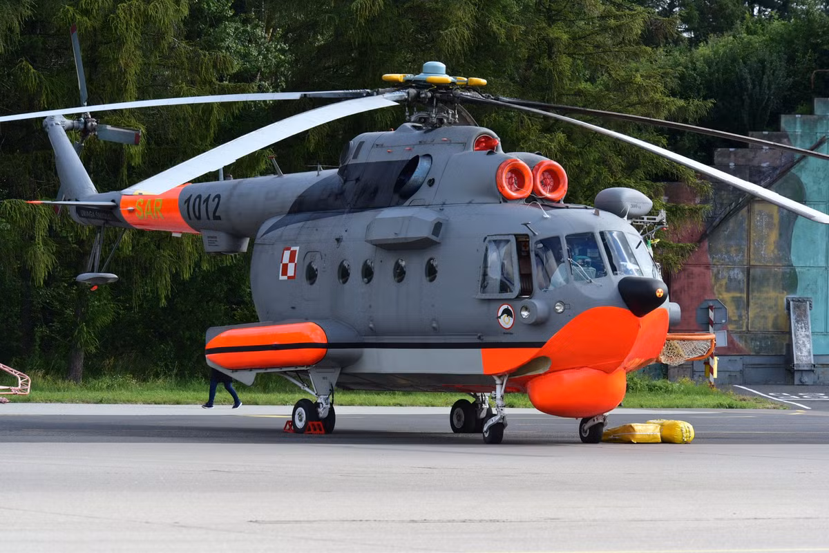 Trực thăng săn ngầm chủ lực của Ba Lan – Mil Mi-14 do Liên Xô (cũ) sản xuất. Hiện Ba Lan đang có ý định thay thế dòng máy bay này bằng trực thăng có nguồn gốc từ phương Tây. Nguồn ảnh: Marian Kluczyński