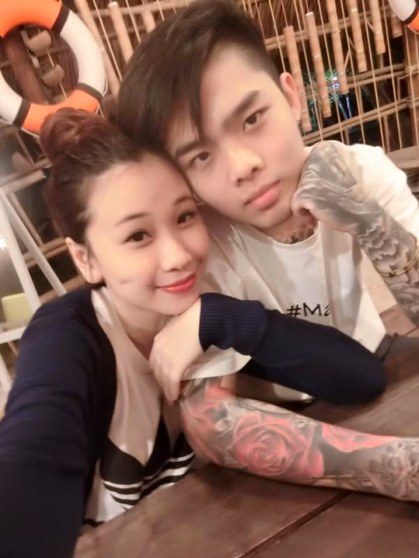 Thanh Mai thường xuyên đi du lịch cùng chồng.