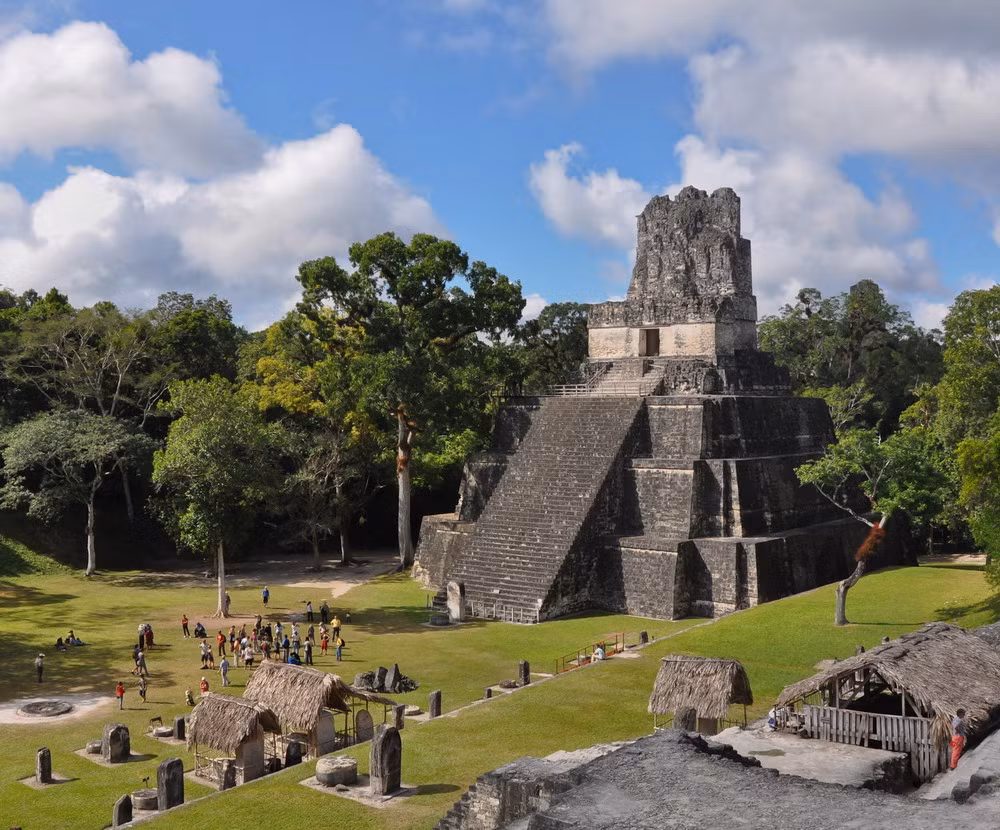 Năm 1979, UNESCO đã công nhận thành phố đổ cổ Tikal là Di sản văn hóa thế giới.
