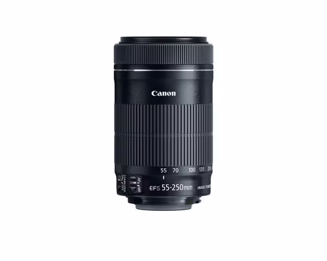  3. Canon EF-S 55 – 250mm f4 – 5.6 II. Bạn cần chụp chim cò hay chụp lén các chủ thể ở xa và cần độ nét tốt? Canon 55 – 250 f4 – 5.6 II chính là ống kính mà bạn cần, tuy nhiên giá bán vẫn còn hơi cao một chút, khoảng 6 triệu đồng cho hàng mới. Khẩu tuy có hơi nhỏ (f4 – 5.6) tuy nhiên nhờ tích hợp chống rung nên cũng không phải là vấn đề lớn.