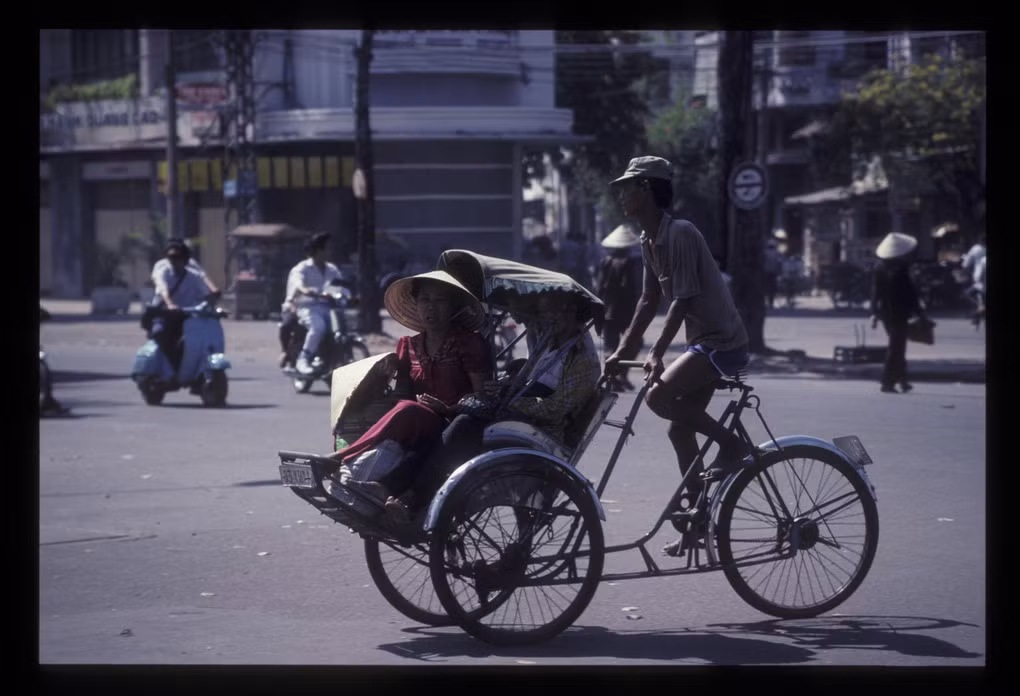 Ngã tư Trần Hưng Đạo - Nguyễn Thái Học.