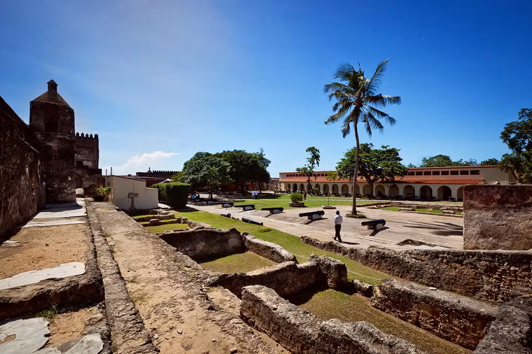 Vào năm 2011, UNESCO đã công nhận Pháo đài Jesus tại Mombasa của Kenya là Di sản văn hóa thế giới năm.