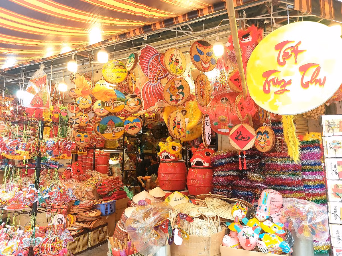 Pho bat trend so mot Viet Nam da ‘thay ao’ cho Tet Trung thu-Hinh-3