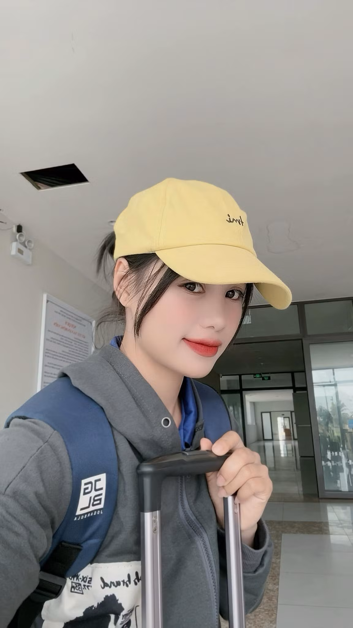 Hạ cây cung sau lượt bắn tập, Ánh Nguyệt chia sẻ nhiều hơn về sự chuẩn bị của mình và cô bảo trên hết bản thân luôn giữ trạng thái tâm lý bình thản nhất vì bắn cung là môn cần sự tĩnh.