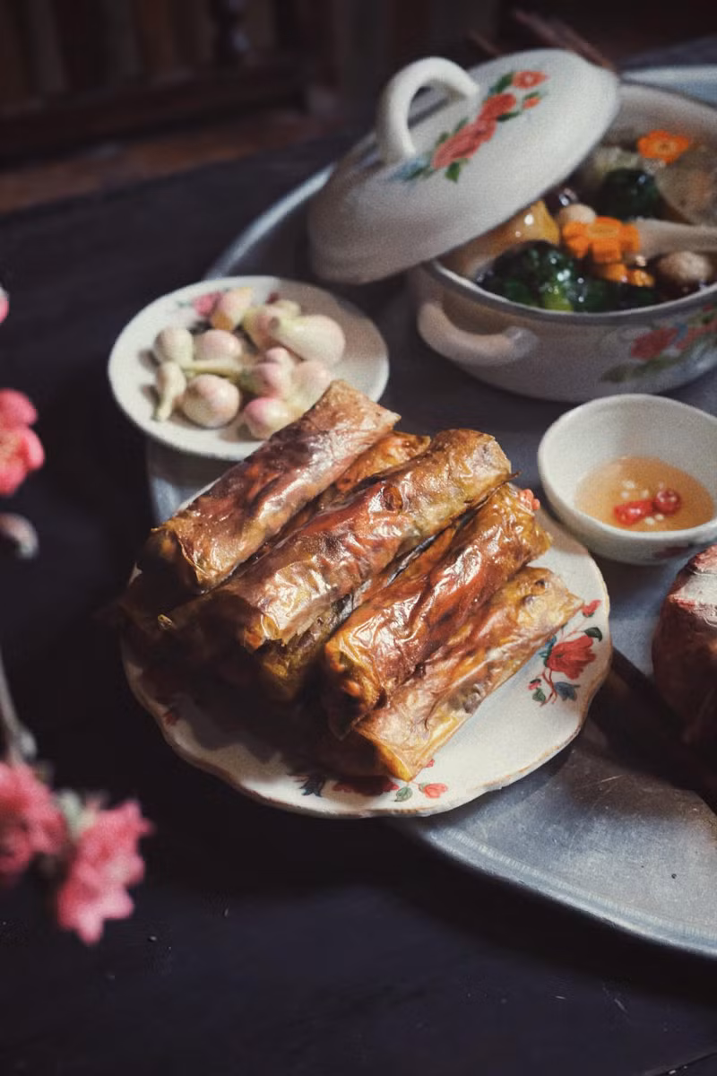 Trong khoảng 5 ngày, Dương cùng 7 người đồng nghiệp cùng nhau hiện thực hóa ý tưởng. Dương là người làm các công đoạn chính, còn việc nặn những phụ kiện nhỏ sẽ do các bạn thực hiện.
