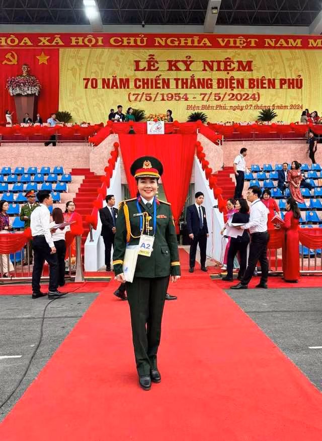 Giong doc nu “di vao long nguoi” trong le dieu binh Dien Bien Phu
