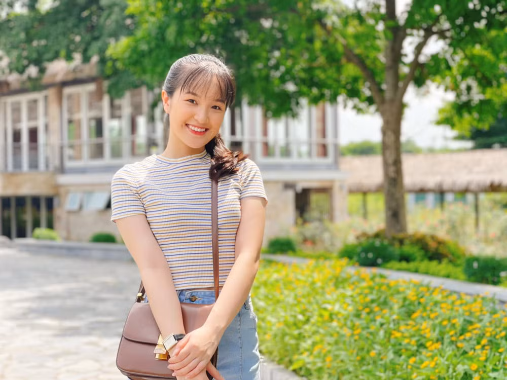Gần đây nhất, Thục Anh đã khiến khán giả "sôi máu" với vai diễn "trà xanh" trong bộ phim truyền hình đình đám "Hương vị tình thân".