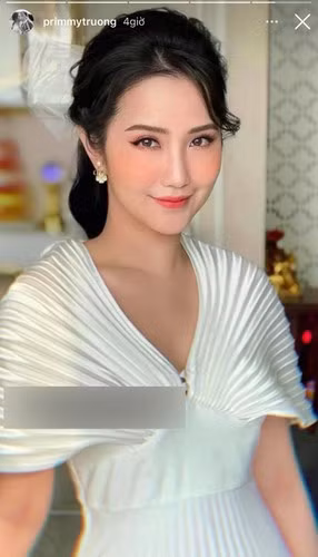Ở một diễn biến khác, thông qua story Primmy Trương đăng tải, mọi người cũng được diện kiến một góc nhỏ của phòng thay đồ trong tổ ấm của cô nàng và Phan Thành.