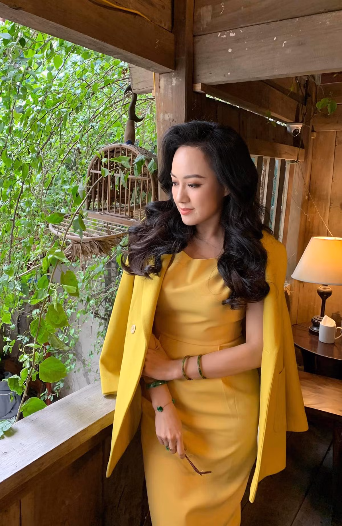 Theo tìm hiểu, trước khi trở thành BTV của VTV, Hoài Anh từng xuất hiện trên nhiều tờ báo, tạp chí trong vai trò người mẫu ảnh.