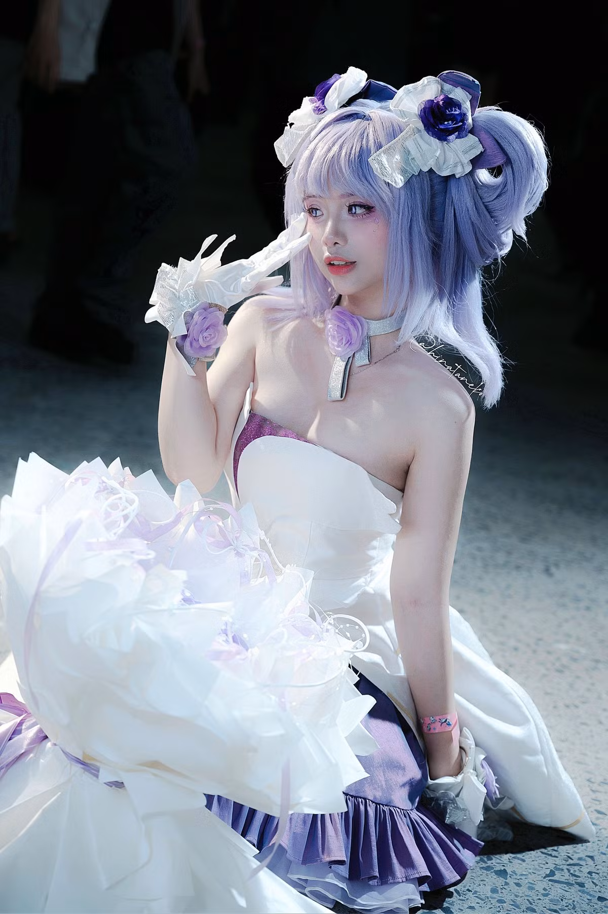 Với những shoot hình được đầu tư chỉn chu, nữ coser này không đơn thuần chỉ tái hiện nhân vật mà còn mang đến “hơi thở riêng” đầy cuốn hút.