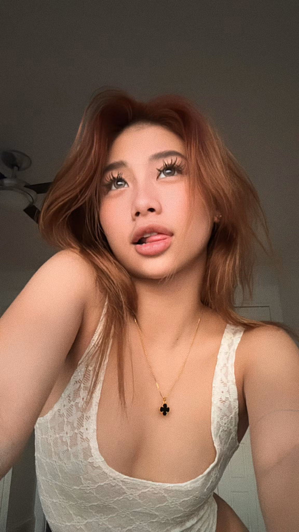 Theo chia sẻ từ Như Phương, cô từ Việt Nam sang gặp bạn trai từ ngày mùng 3 Tết. Vẫn chưa rõ thời điểm cô nàng trở về Việt Nam.