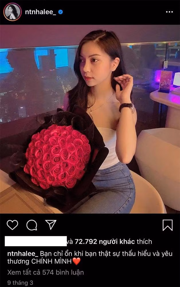 Theo thông tin người này chia sẻ, thời điểm chia tay Nhật Lê, Quang Hải có hẹn hò cùng cô. Tuy nhiên, khi bị lộ clip đi ăn cháo đêm với người cũ, Hải "con" bỗng dưng lặn mất tăm.