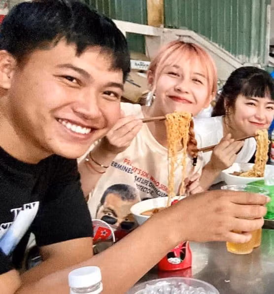 Sau chương trình, từng có lúc Mũi trưởng tăng cân, tuy nhiên, bây giờ anh cũng đã lấy lại vóc dáng "thon" như thời lên hình rồi.
