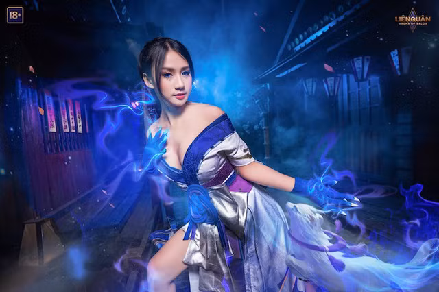 Nếu theo dõi Như Lê, chắc hẳn các game thủ vẫn còn nhớ về bộ ảnh mà cô hóa thân thành vị tướng Natalya của tựa game quốc dân Liên Quân Mobile.