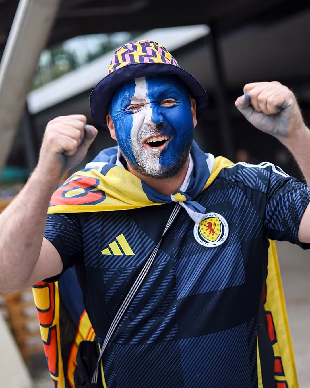 Dù bị đánh giá yếu hơn nhưng những CĐV của Scotland vẫn tràn đấy tự tin trong ngày EURO 2024 khai màn.