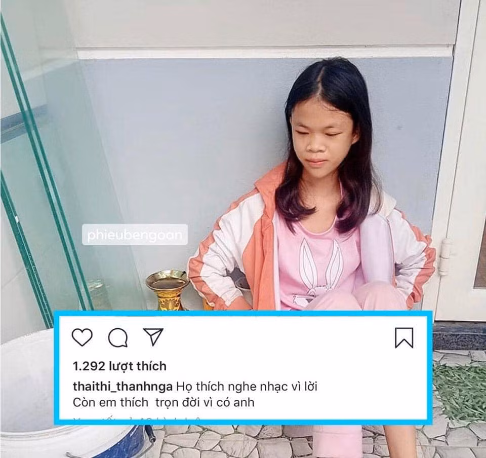 Đặc biệt, Thanh Nga Bento còn gây chú ý khắp cõi mạng với hàng loạt câu "thả thính" đi vào lòng người. Hình ảnh cô bạn sau đó phủ sóng khắp cõi mạng với nhiều hình ảnh chế hài hước.