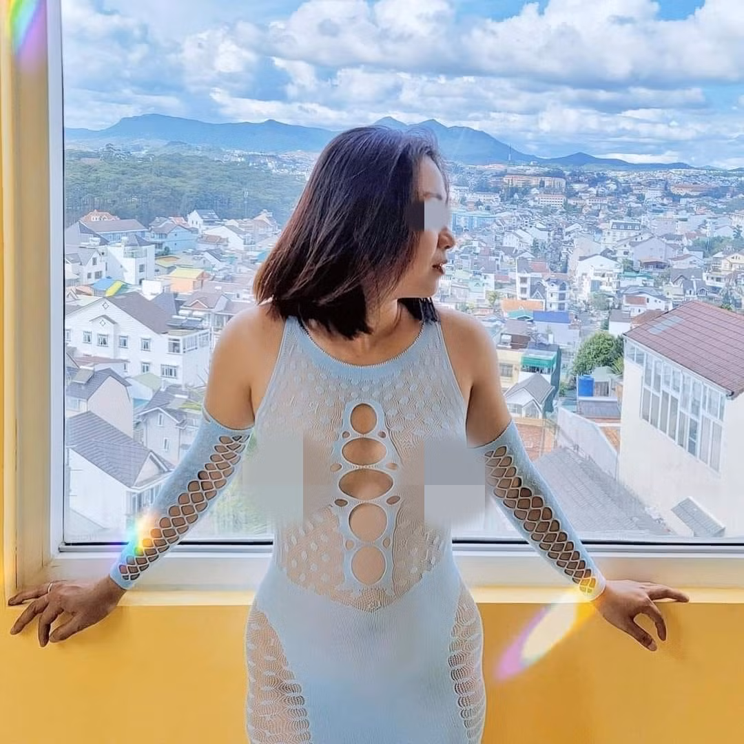"Thả rông" là một trong những điều chuyên gia y tế khuyên phụ nữ nên làm vài giờ trong 1 ngày để tầm soát bệnh ung thư vú.
