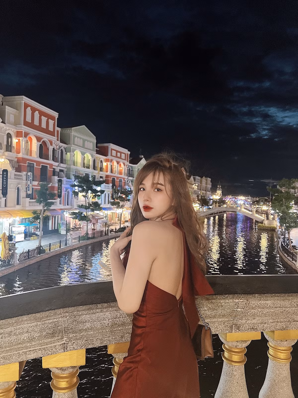 Bạn gái cũ của Hoàng Đức được đánh giá là kiểu phụ nữ độc lập. Nhờ làm việc chăm chỉ, Gia Hân sở hữu khối tài sản khủng.