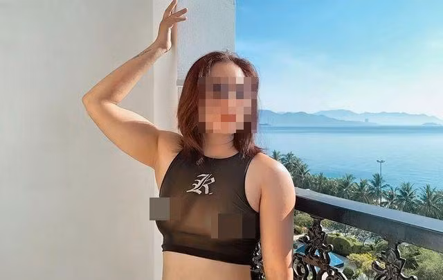 Điển hình mới đây, trên mạng xã hội lan truyền bài đăng về một người phụ nữ thả rông vòng 1 khắp những nơi đi du lịch.