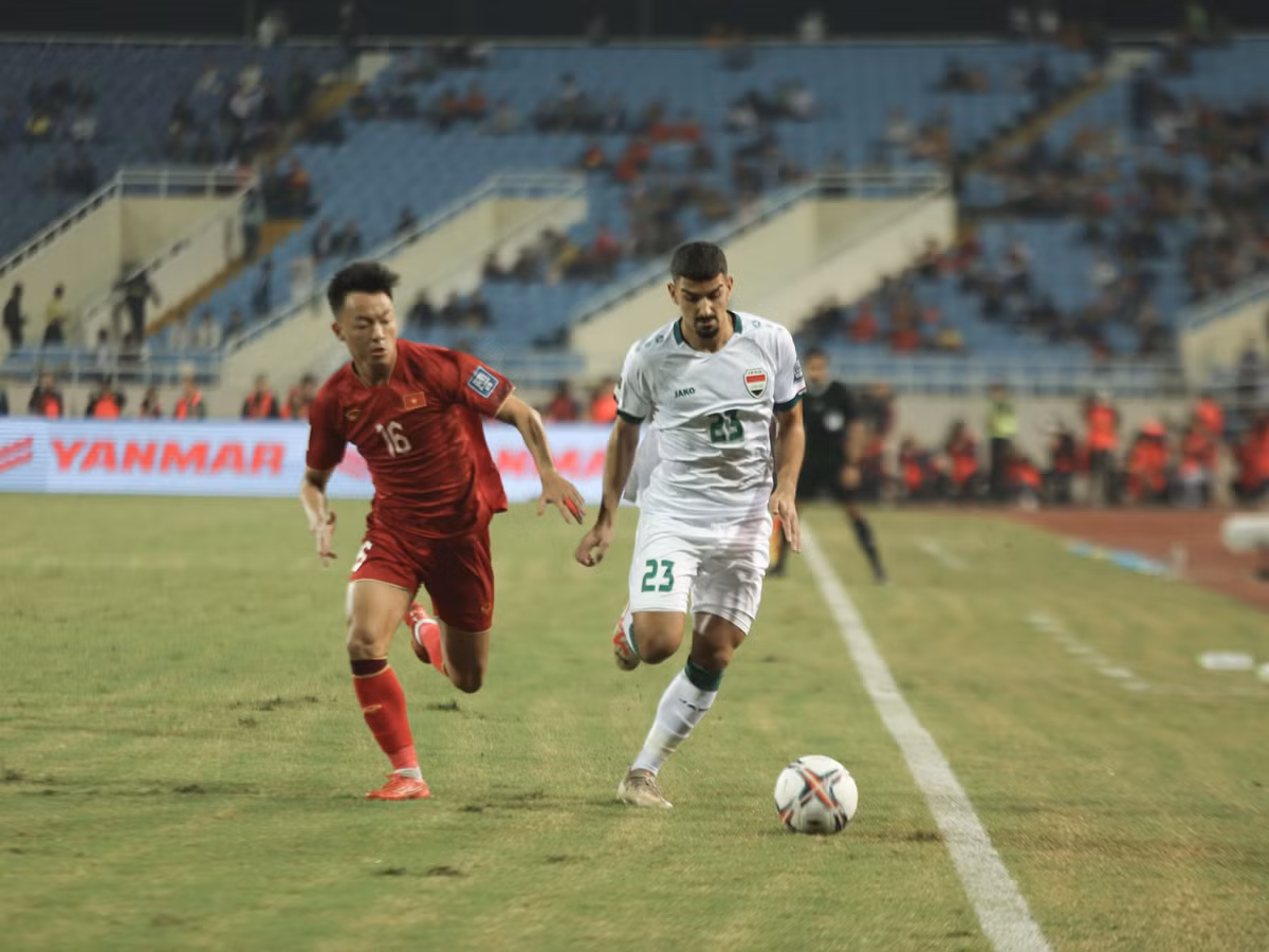 Tuyen Viet Nam danh roi tran hoa dang tiec truoc Iraq-Hinh-7