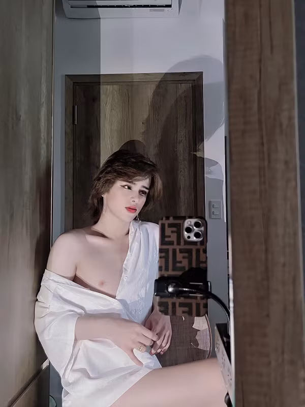 Mới đây, Trần Đức Bo đã lập tài khoản TikTok mới. Trong clip vừa đăng tải lên mạng xã hội, cậu bạn chia sẻ: "Những cái biến, cái phốt, chỉ có mình mình làm tất cả mọi thứ thôi, mình không có ai hết...