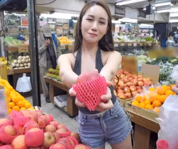 Khi bức ảnh này được chụp lại và chia sẻ nhận được hàng nghìn lượt thích, bình luận và chia sẻ.