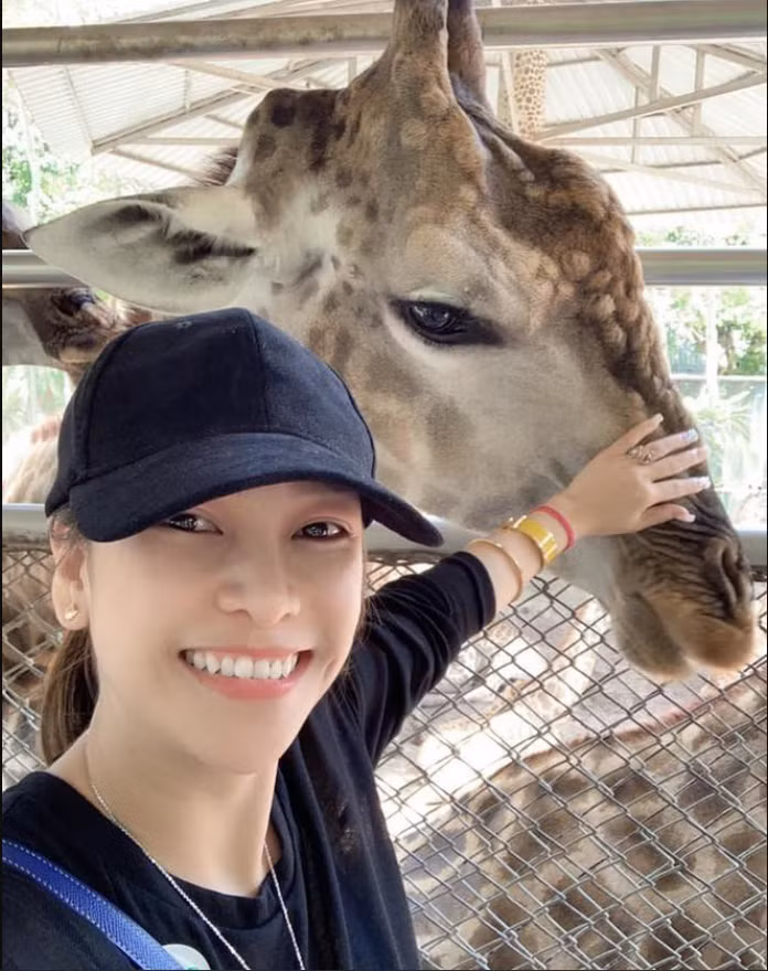 Trước đó, trên Instagram cá nhân, bài đăng cuối cùng của Phương Thúy đã từ khoảng 7 tháng trước (tháng 9/2020).