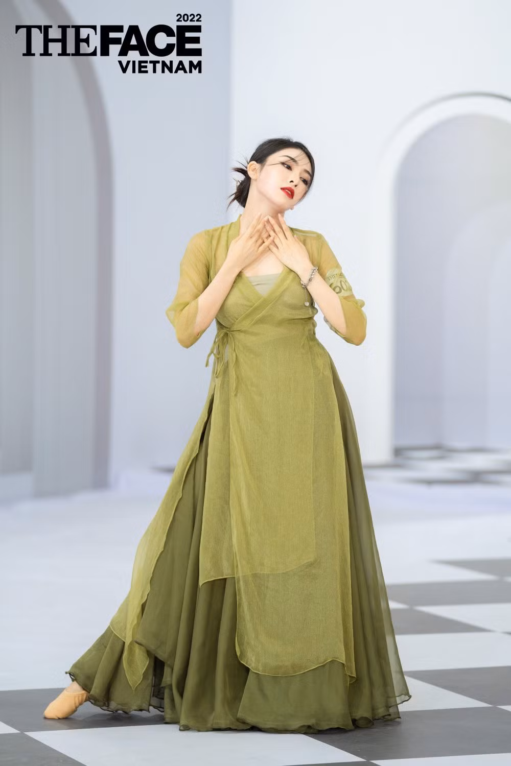 Trương Diệu Linh nhận được lời khen ngợi từ ban giám khảo trong phần thi tài năng tại The Face Việt Nam 2022.